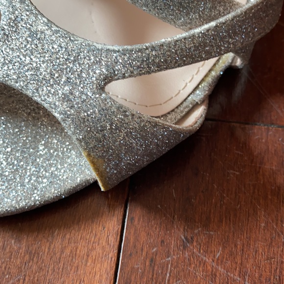 Silver Shimmer Heels - Picture 4 of 6